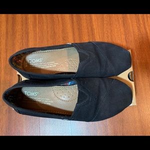 TOMS Women's Canvas Classics